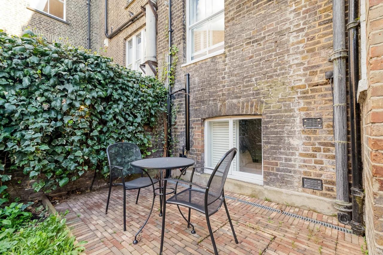 Historic 18Th Century Terrace House Apartamento Londres Exterior foto